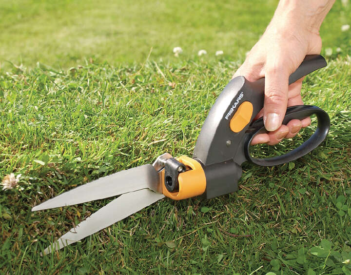 FISKARS Rasenkantenschere "Servo-System", 32 cm